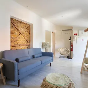 Apartamento Santa Marinha, Lisboa