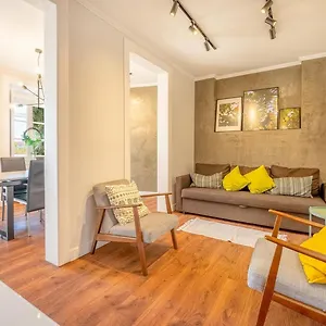 Guestready - Lemon House With Private Garden Apartment